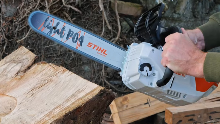 MSA 220 TC-O Review: A User's Perspective on this Cool Battery Chainsaw