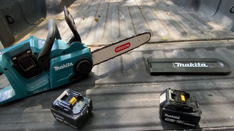 Makita XCU04CM 36V Chainsaw