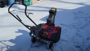 Toro Power Clear 721 E Gas Snow Blower