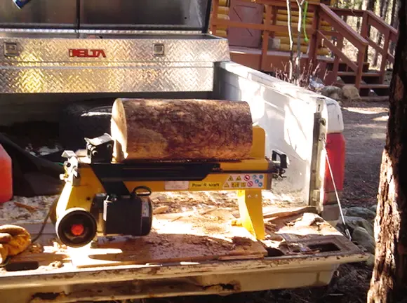 Pow’ R’ Kraft (65556) 4-Ton Electric Log Splitter Personal Experience