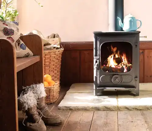 Top 5 Advantages of Having a Mini Wood Stove in your Tiny Space – Cubic  Mini Wood Stoves