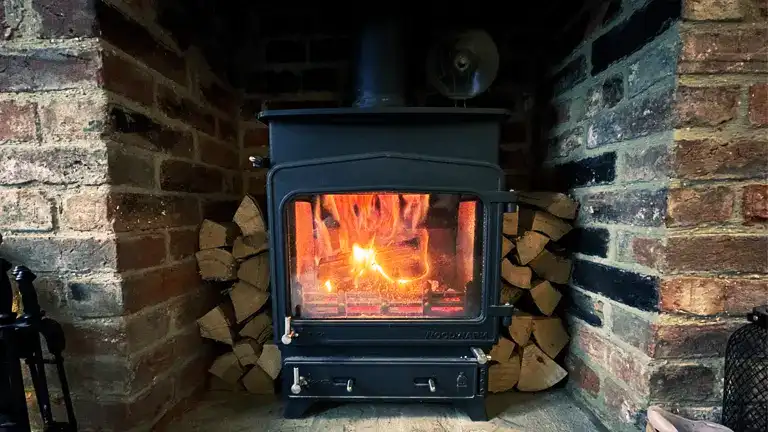 The Advantages of Heating with a Wood Stove