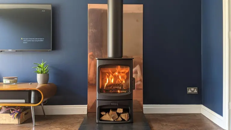 5 reasons why a woodburner is better than an open fire