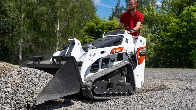 MT100 Mini Track Loader