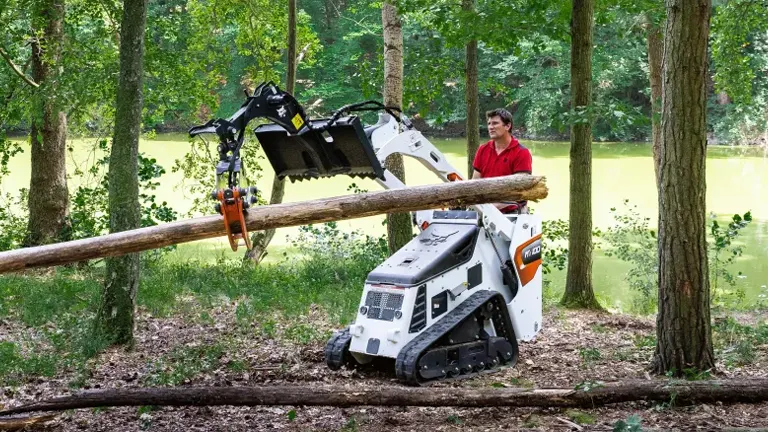 MT100 Mini Track Loader