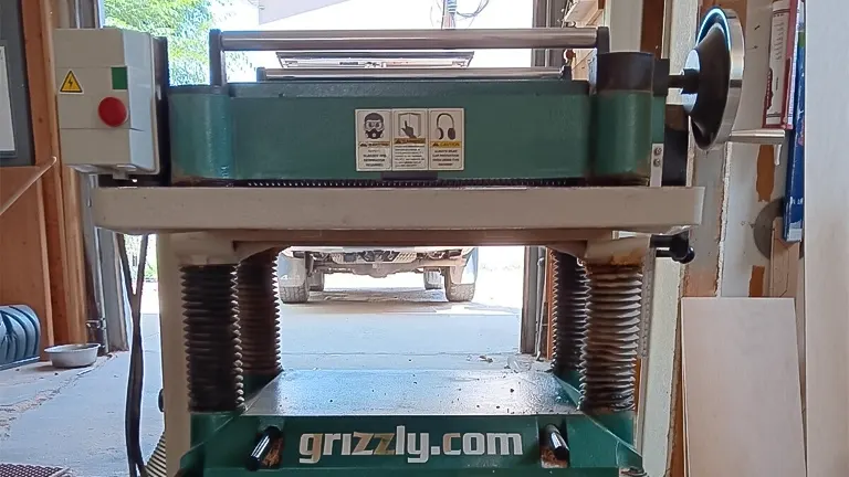 Grizzly G0454ZX 20 Inch Planer in workshop.