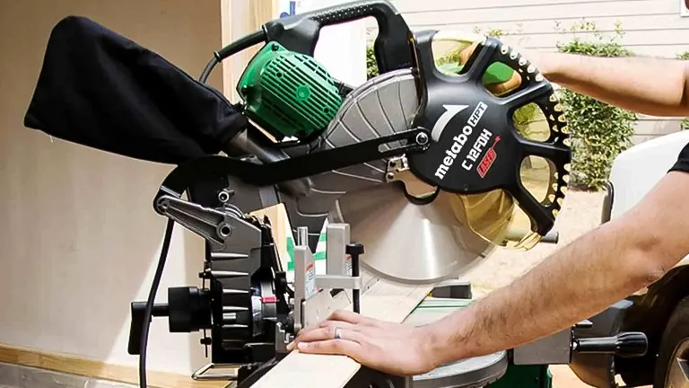 Metabo HPT C12FDHS 12" Dual-Bevel Compound Miter Saw with Laser Marker