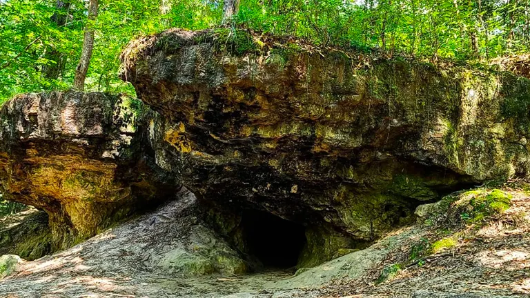 Wolf Rock Cave