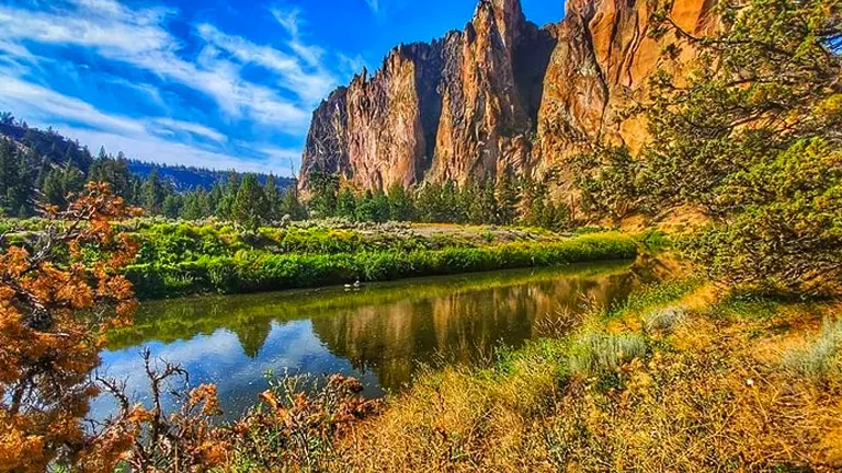 Unique Ecosystem of Smith Rock State Park