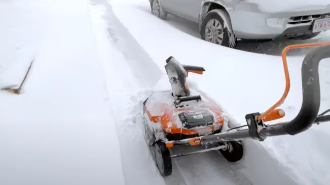 WORX 40V Power Share Snow Blower clearing width and depth