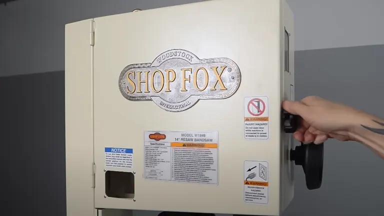 Shop Fox W1849 - 14" 2 HP Resaw Bandsaw