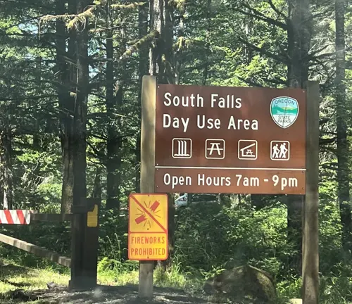 South Falls Day-Use Area