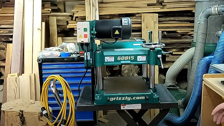 Grizzly G0815 planer in a woodworking shop