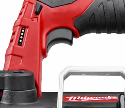 Dual actuation trigger of Milwaukee Cordless Sub-Compact Bandsaw Kit 