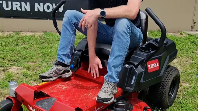 Toro TimeCutter riding lawnmower