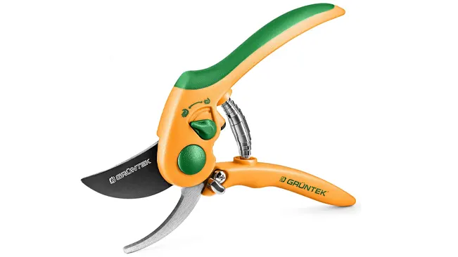 GRÜNTEK FLAMINGO Bypass Pruning Shears with open blades, orange body, and green grip