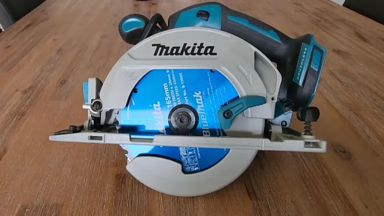 Makita XSH03Z Circular Saw sitting on the wooden table
