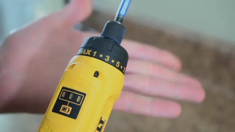 DeWalt Gyroscopic Screwdriver testing the clutch