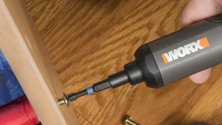 WORX 4V 3-Speed Cordless Screwdriver in action tightening bolt