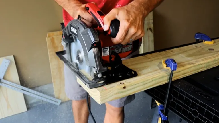 SKIL Circular Saw in use, cutting through a wooden board on workbench.
