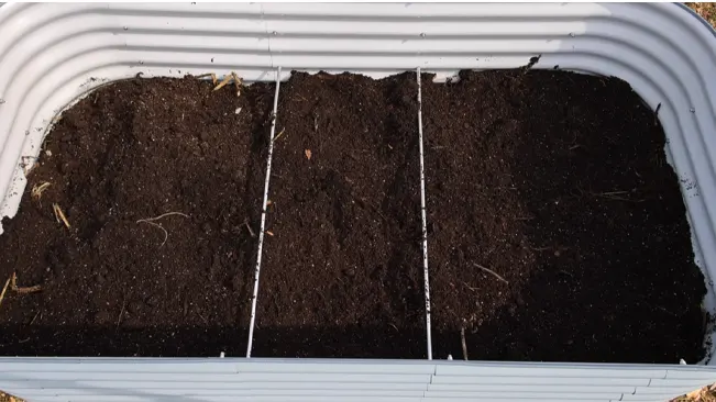 How to Fill Raised Garden Beds